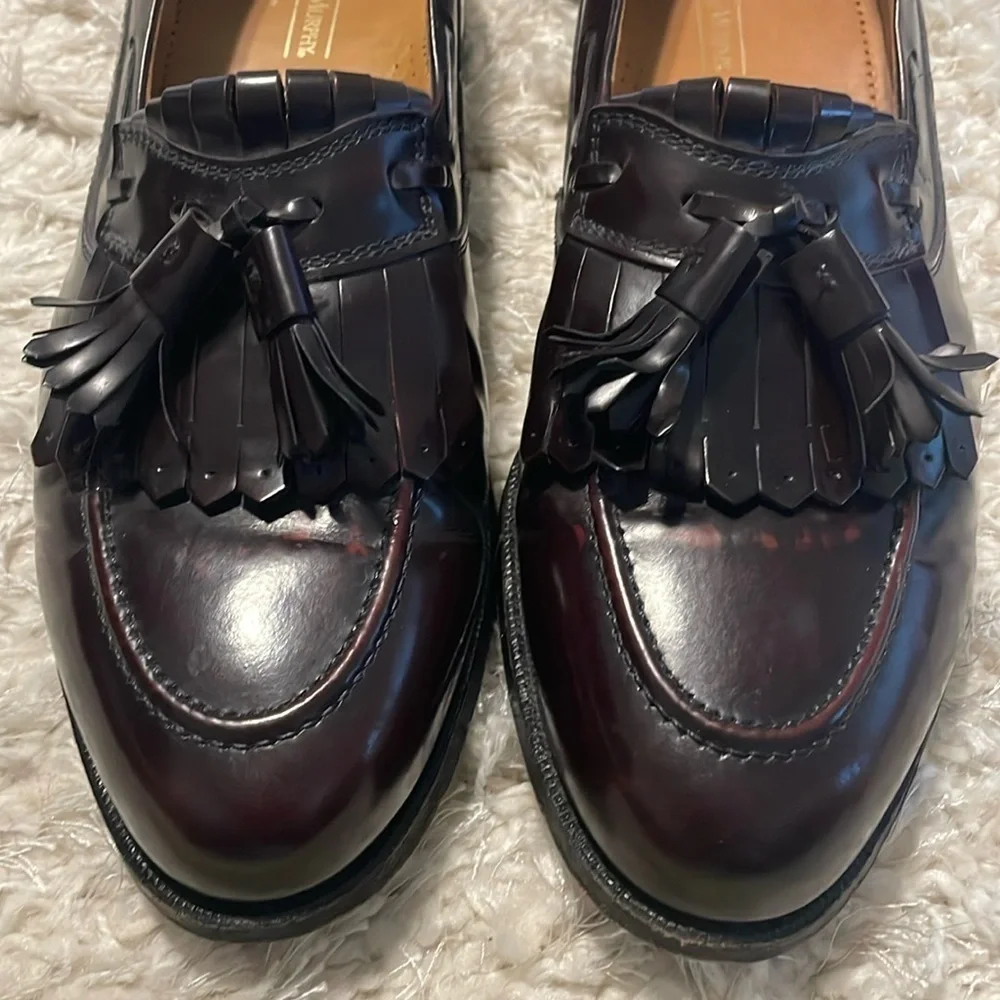 Johnston & Murphy Men Slip On Loafers Size 10 Pinch Tassles Dark Cherry Leather